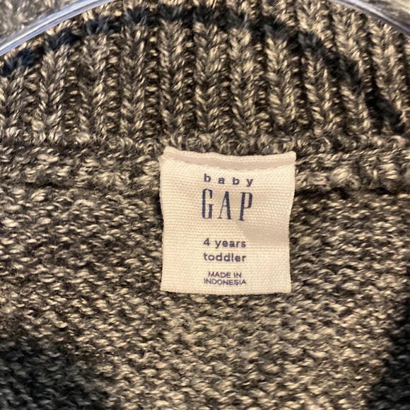 GAP Sweater Jacket Size 4 Toddler - Warm & Classy! Holiday Sweater too! - Picture 4 of 4